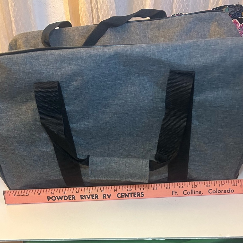 Broncos Gray Sports Duffel/gym/ overnight Bag - Picture 8 of 13